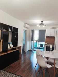 Η κουζίνα ή μικρή κουζίνα στο Christopher Apartment