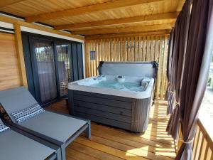 Fotografie z fotogalerie ubytování MOBILE HOMES SELCE - Alpe Jadran MOBIL v destinaci Selce + 37 fotografií