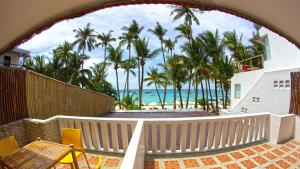 A balcony or terrace at The Rose Pike at Boracay