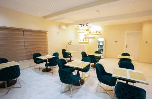DE MANCHY HOTELS & SUITES的休息区