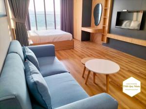 TV/trung tâm giải trí tại TMS Quy Nhơn Luxury Homestay