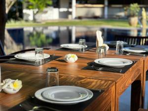 Foto Hikkaduwas asuva majutusasutuse Shiva Sunrise Resort galeriist +29 fotot