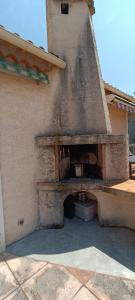 Photo de la galerie de l'établissement Maison avec jardin et piscine, à Juvignac