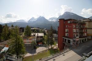 Nespecifikovaný výhled na hory nebo výhled na hory při pohledu z apartmánu + 24 fotografií