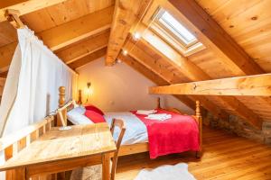 Gallery image of Grange Petite Ourse - Vue imprenable lac et montagne ! in Les Angles