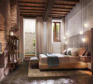 1 dormitorio con cama y ventana en Borgo Dei Conti Resort Relais & Chateaux, en Monte Petriolo