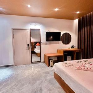 Μια τηλεόραση ή/και κέντρο ψυχαγωγίας στο Hikers Villa - Fuvahmulah