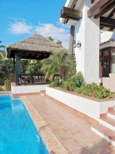 Fotografie z fotogalerie ubytování SunKissed Luxury Panoramic SeaView in Marbella v destinaci Estepona