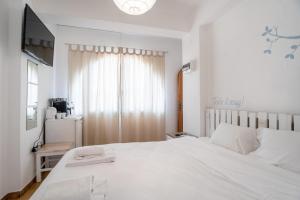 Gallery image of Livadia Seaside Studios 8 in Parikia