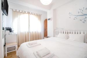 Gallery image of Livadia Seaside Studios 8 in Parikia