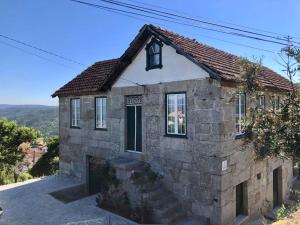 Το κτήριο όπου στεγάζεται  η παραθεριστική κατοικία