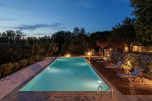The swimming pool at or close to Luxury Villa Perla
