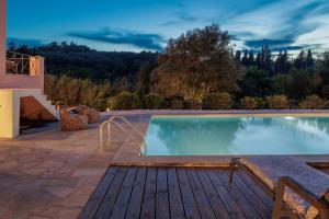The swimming pool at or close to Luxury Villa Perla