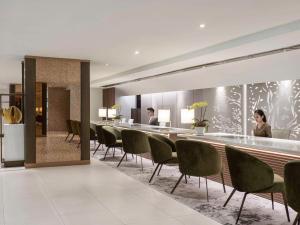 曼谷Mövenpick Hotel Bangkok Ploenchit BDMS的相册照片