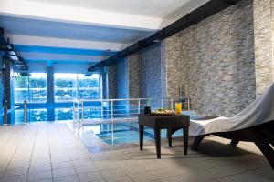 Bazén v ubytování Lavin Hotel & Spa nebo v jeho okolí