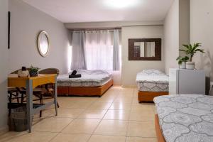 Little Prince Hostel-5 Min Walk To The Beach客房内的一张或多张床位