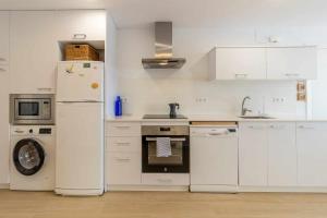 Kuchyňa alebo kuchynka v ubytovaní Port de Llançà 29 Apartamento con vistas al mar