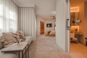 Posezení v ubytování 6 ROOMS BY AZUMARE