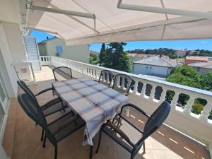 Fotografie z fotogalerie ubytování Apartmani Dijana v Rabu