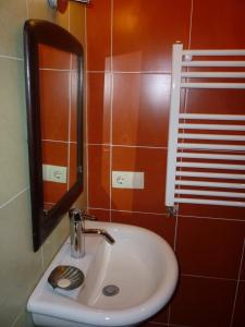 Ένα μπάνιο στο Gudauri Vano Apartments +55 φωτογραφίες