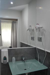 A bathroom at Hostal Meyra