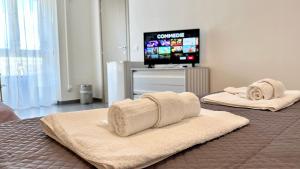 A television and/or entertainment centre at Vintage