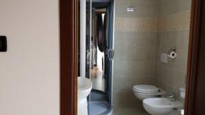 A bathroom at Hotel Europa