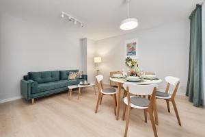 Posedenie v ubytovaní Central SouthStar Apartments - Gwiaździsta - FREE PARKING by Noclegi Renters