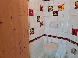 A bathroom at Holiday Home Ragusa by Interhome