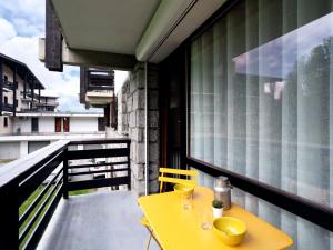 Balkon lub taras w obiekcie Apartment Le Nerey-2 by Interhome