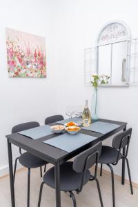 Fotografie z fotogalerie ubytování 2 Zimmer Ferienwohnung Am Hafen v destinaci Neustadt in Holstein
