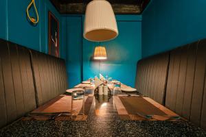 Restoran või mõni muu söögikoht majutusasutuses Rolling space