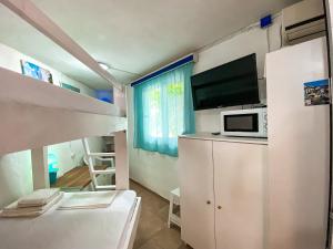 Køkken eller tekøkken på Sea View Studio Armenistis Ikarias No2 + 7 billeder