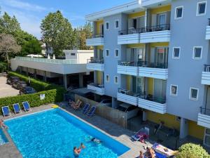 Бассейн в Residenza Viel или поблизости