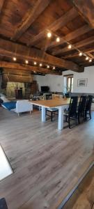 Posedenie v ubytovaní Chambres d'hôtes Domaine La Touche + 31 fotografií