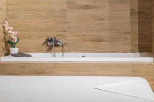 Φωτογραφία από το άλμπουμ του Ruby Rooms Athens στην Αθήνα