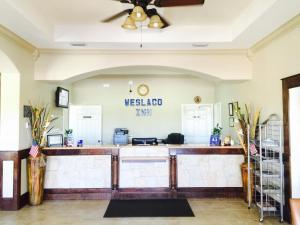TV a/nebo společenská místnost v ubytování Weslaco Inn - Weslaco/Mercedes