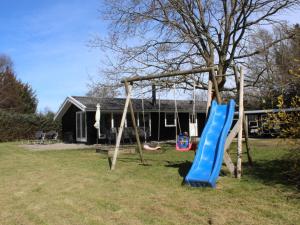 Herní místnost nebo prostor pro děti v ubytování Holiday Home Elly - 1km from the sea by Interhome