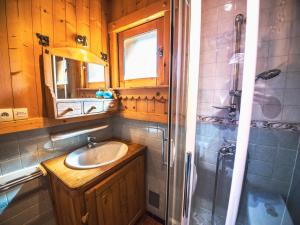 Fotografia z galérie ubytovania Studio Savoyard avec Balcon, Près des Pistes à Tignes - Idéal pour 4 Personnes - FR-1-502-354 v destinácii Tignes