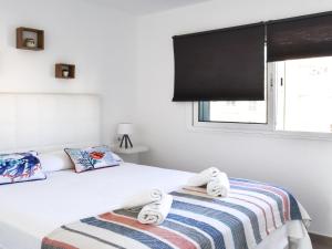 Łóżko lub łóżka w pokoju w obiekcie Payen Corralejo by Best Holidays Fuerteventura