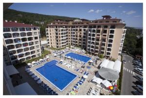 The swimming pool at or close to Bendita Mare Aparthotel
