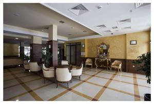 A seating area at Bendita Mare Aparthotel