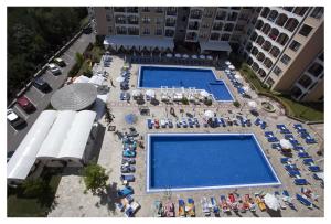 The swimming pool at or close to Bendita Mare Aparthotel
