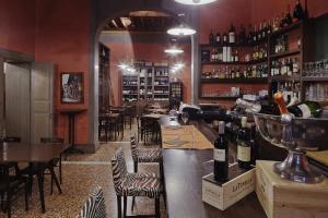 Ο χώρος του lounge ή του μπαρ στο Albergo Cappello