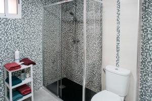 Apartamento La Plana的一间浴室
