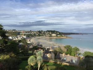 A bird's-eye view of Maison Caroual Erquy 500m de la PLAGE