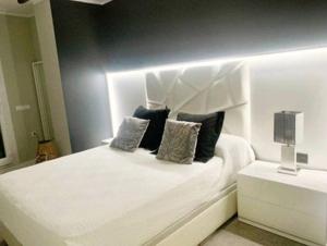 Posteľ alebo postele v izbe v ubytovaní Magnifique Duplex vue mer + 19 fotografií