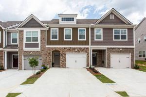 a large house with two garages at 2022 quiet relaxing and secure town house near Atlanta in Redan