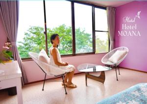 Posezení v ubytování Hotel MOANA絶景オーシャンビューカフェラウンジ朝食付き