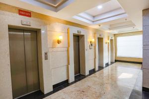 Fotografija u galeriji objekta FabHotel Sapphire 83 u gradu Gurgaon
